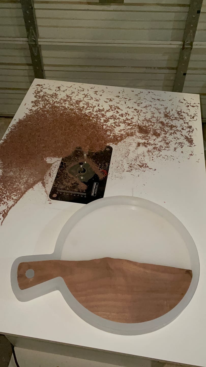 Customer photo review of 15.7x12x1" Small Round Charcuterie Board With Handle Silicone Mold - Serving Board Mold