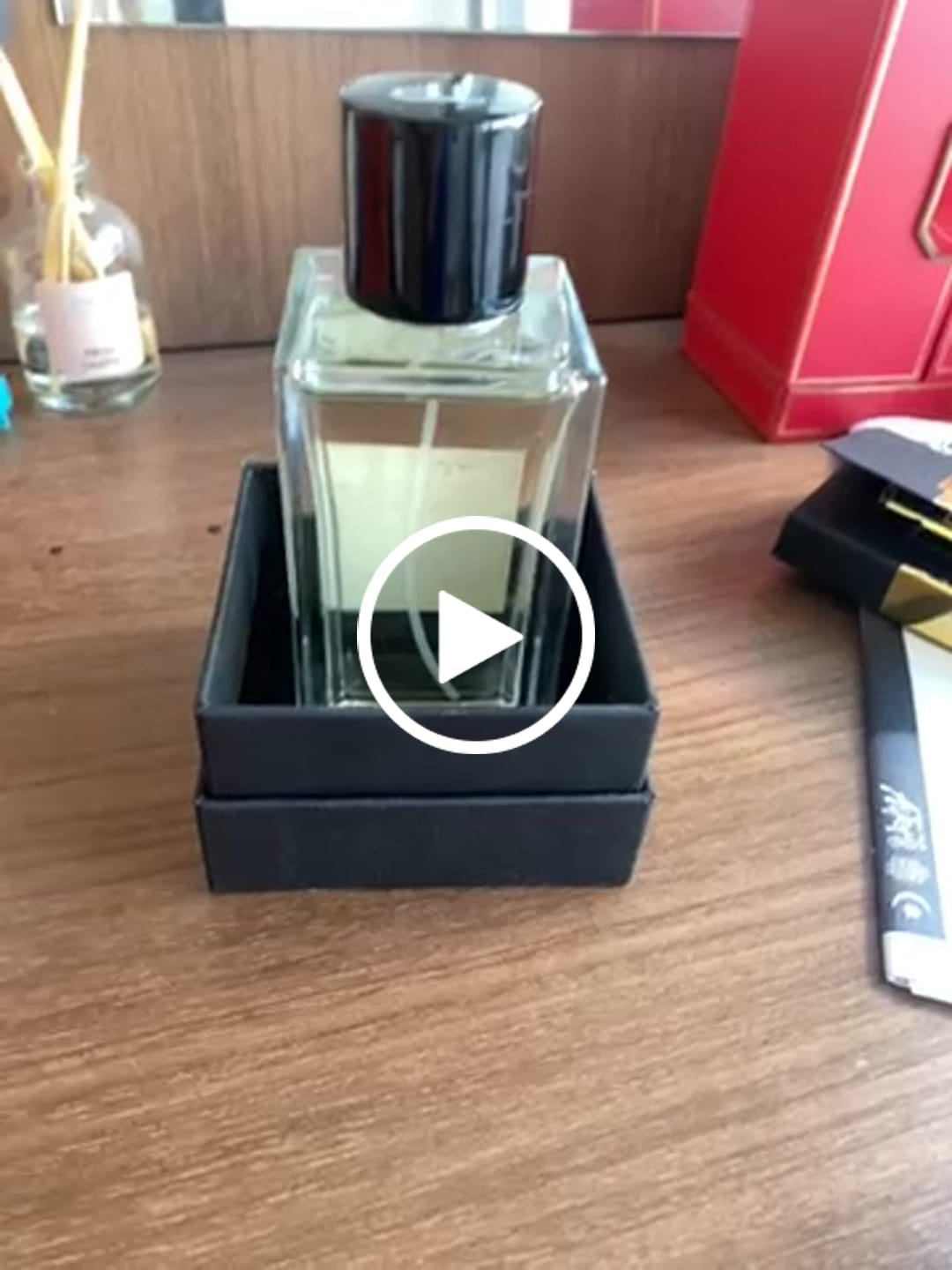 Customer video review of SOLEIL NEIGE
