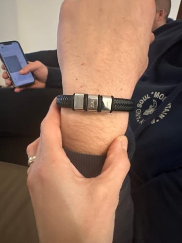 Customer photo review of Zapestnica: Hexagon