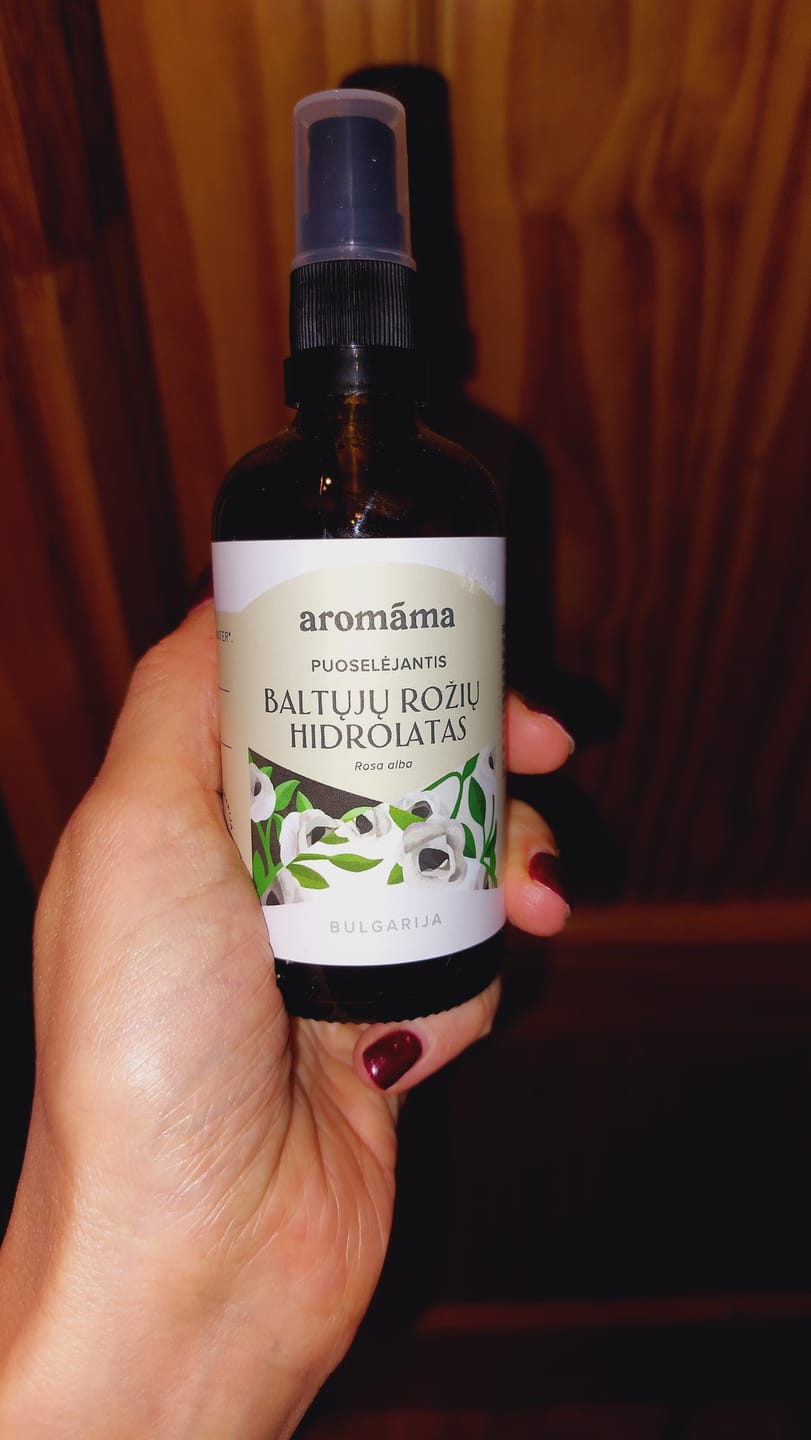 Customer photo review of Baltųjų rožių žiedų hidrolatas