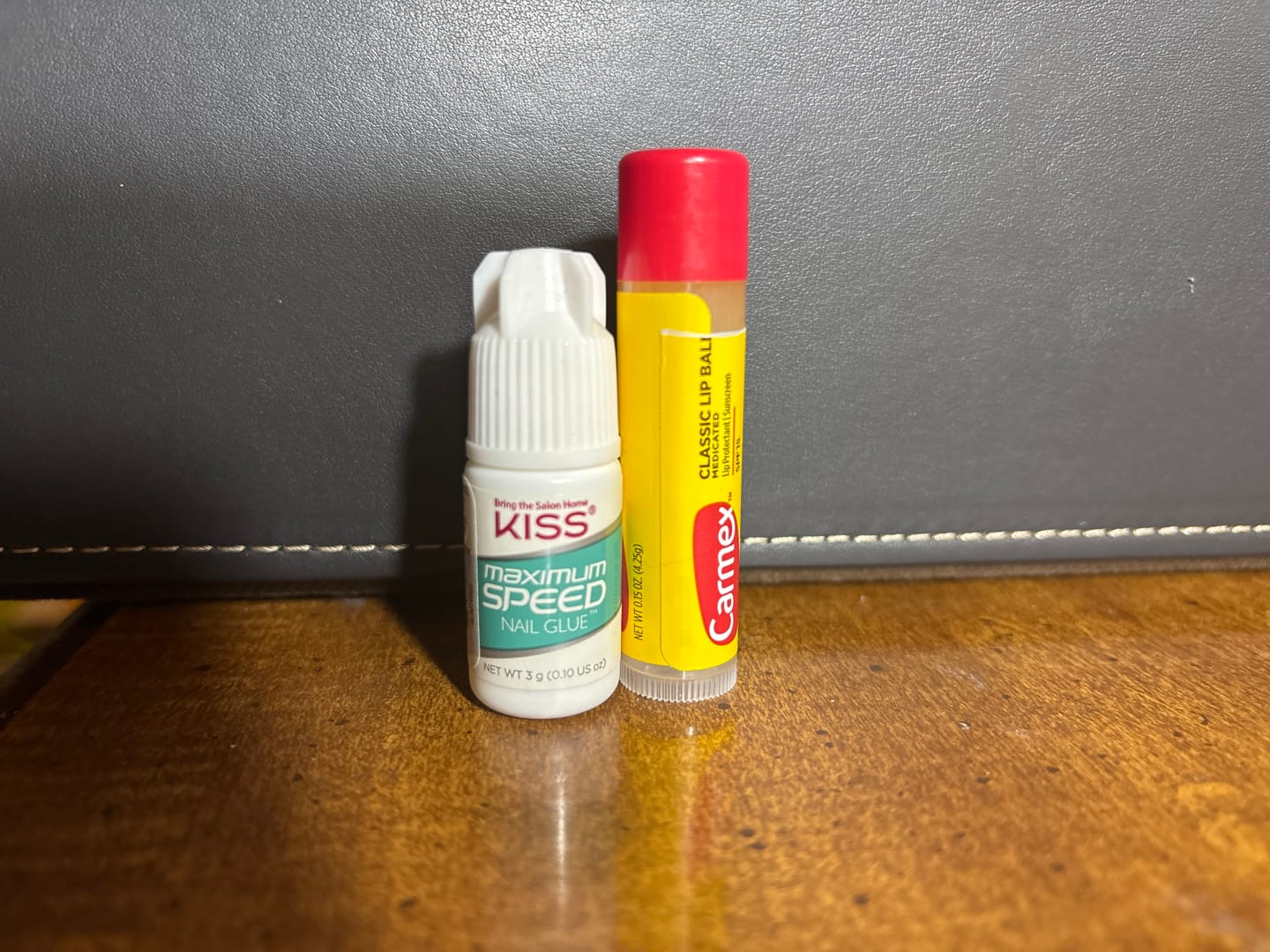 Customer photo review of Kiss Maximium Speed Nail Glue 0.10 oz