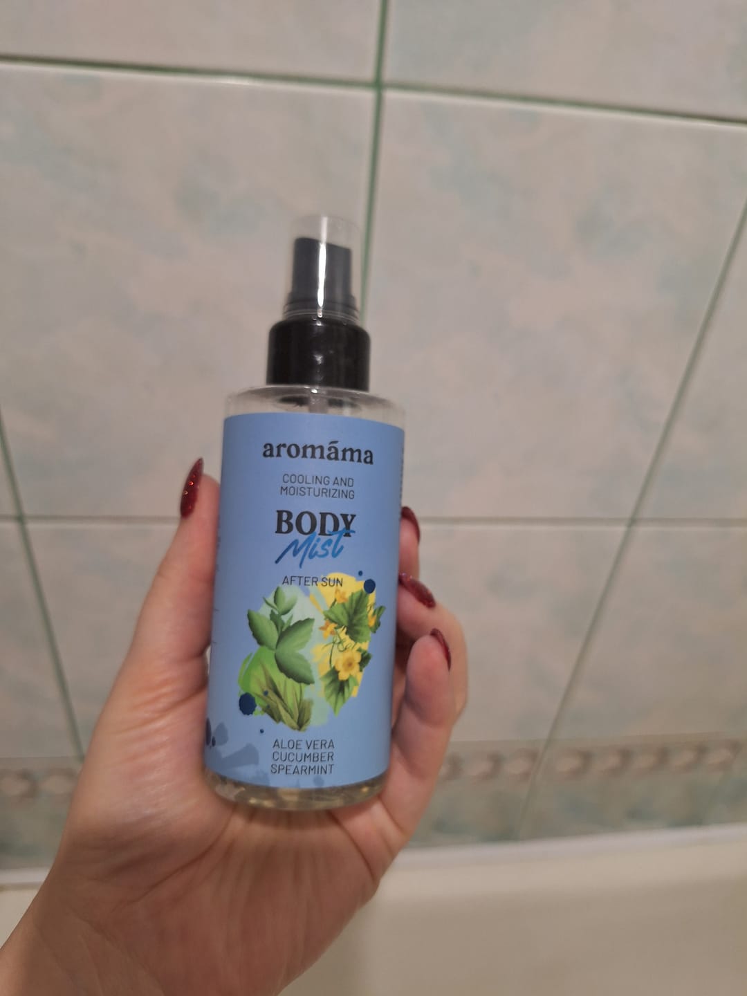 Customer photo review of Vėsinanti ir drėkinanti kūno dulksna