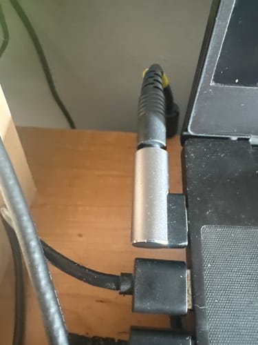 Customer photo review of 330W DC to Razer Blade Converter