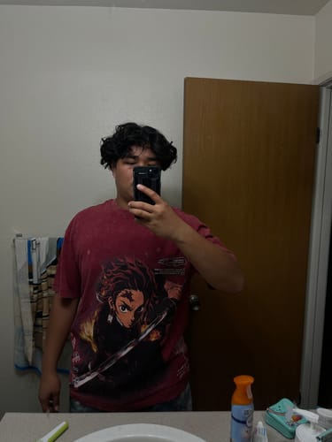 Customer photo review of Tanjiro Vintage Oversized Tee | Demon Slayer x R1PFitness Collection