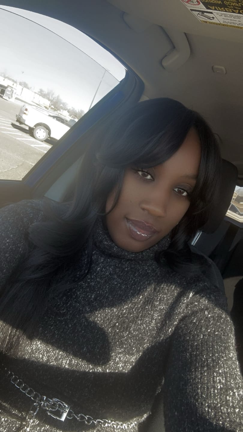 Customer photo review of Freetress Equal Synthetic Curtain Bang HD Lace Wig - BOMBSHELL