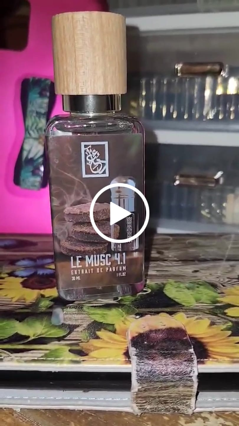 Customer video review of Le Musc 4.1