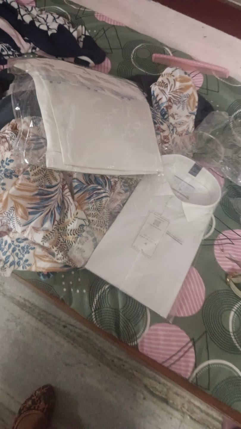 Customer photo review of Bright White Box-Pure White-Stain Proof