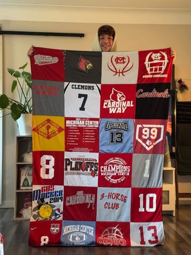 Customer photo review of T Shirt Quilt by Project Repat