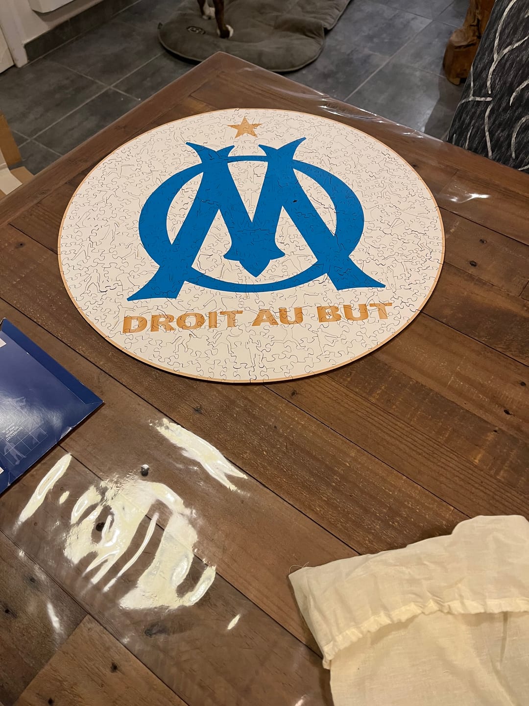 Customer photo review of Olympique de Marseille® Logo - Wooden Puzzle