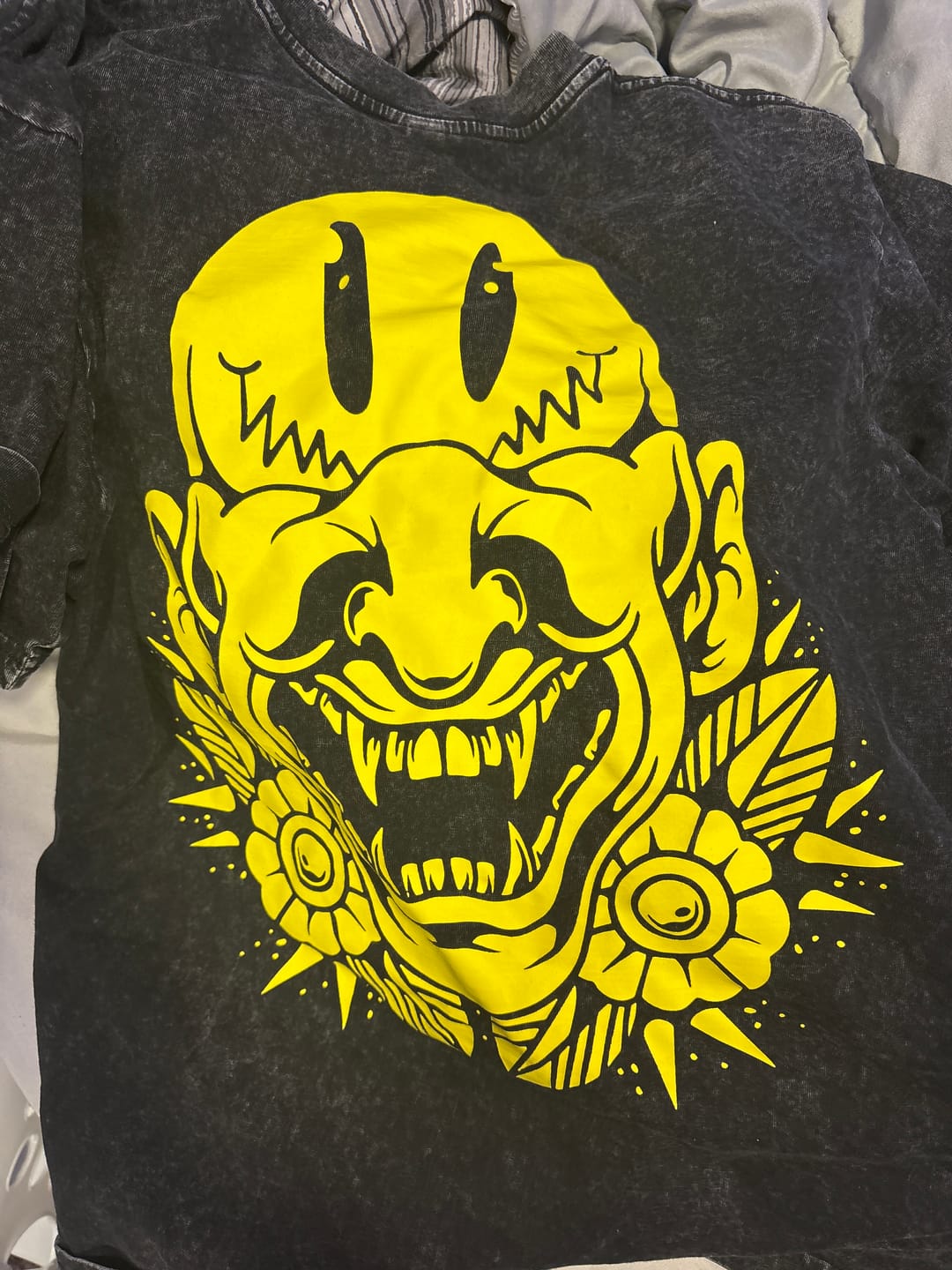 Customer photo review of Shinigami Oversized Vintage Crew