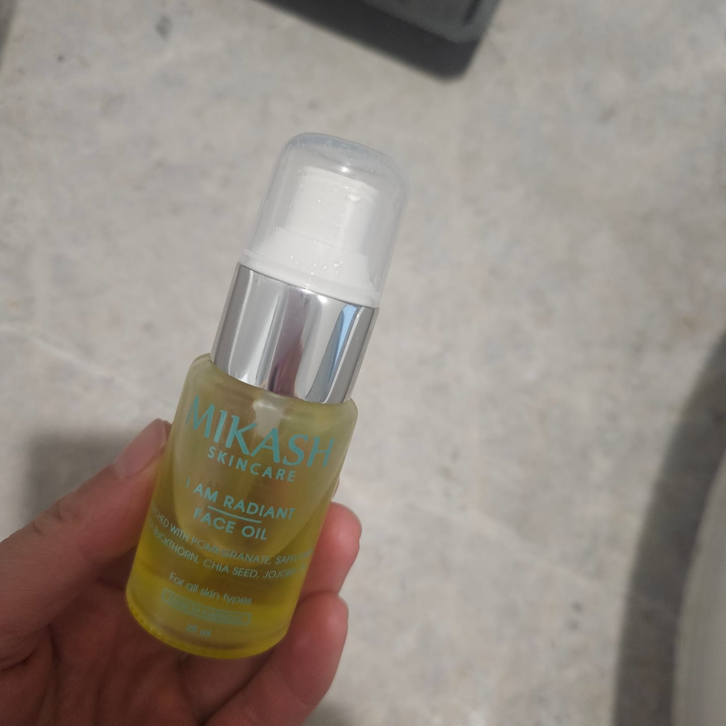 Customer photo review of I Am Radiant Face Oil 25ml