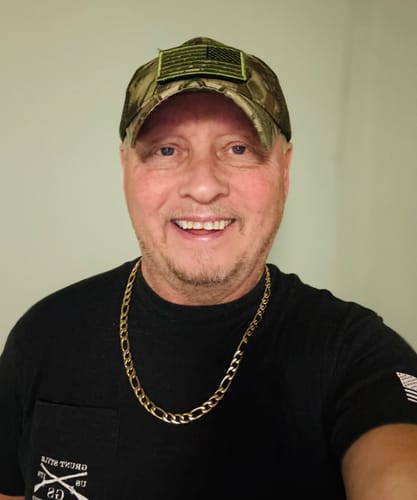 Customer photo review of 10mm Figaro Link Chain