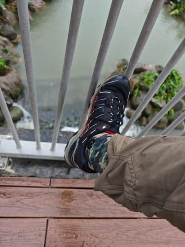 Customer photo review of HEMY Crew Waterproof Socks