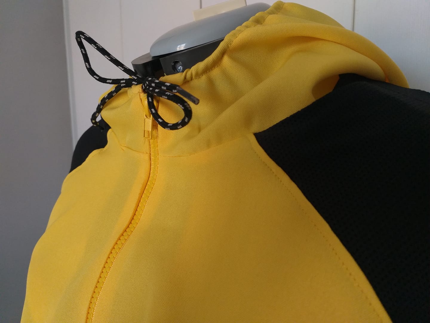 Customer photo review of Plain Mini Matt Canary Yellow #20 150cm