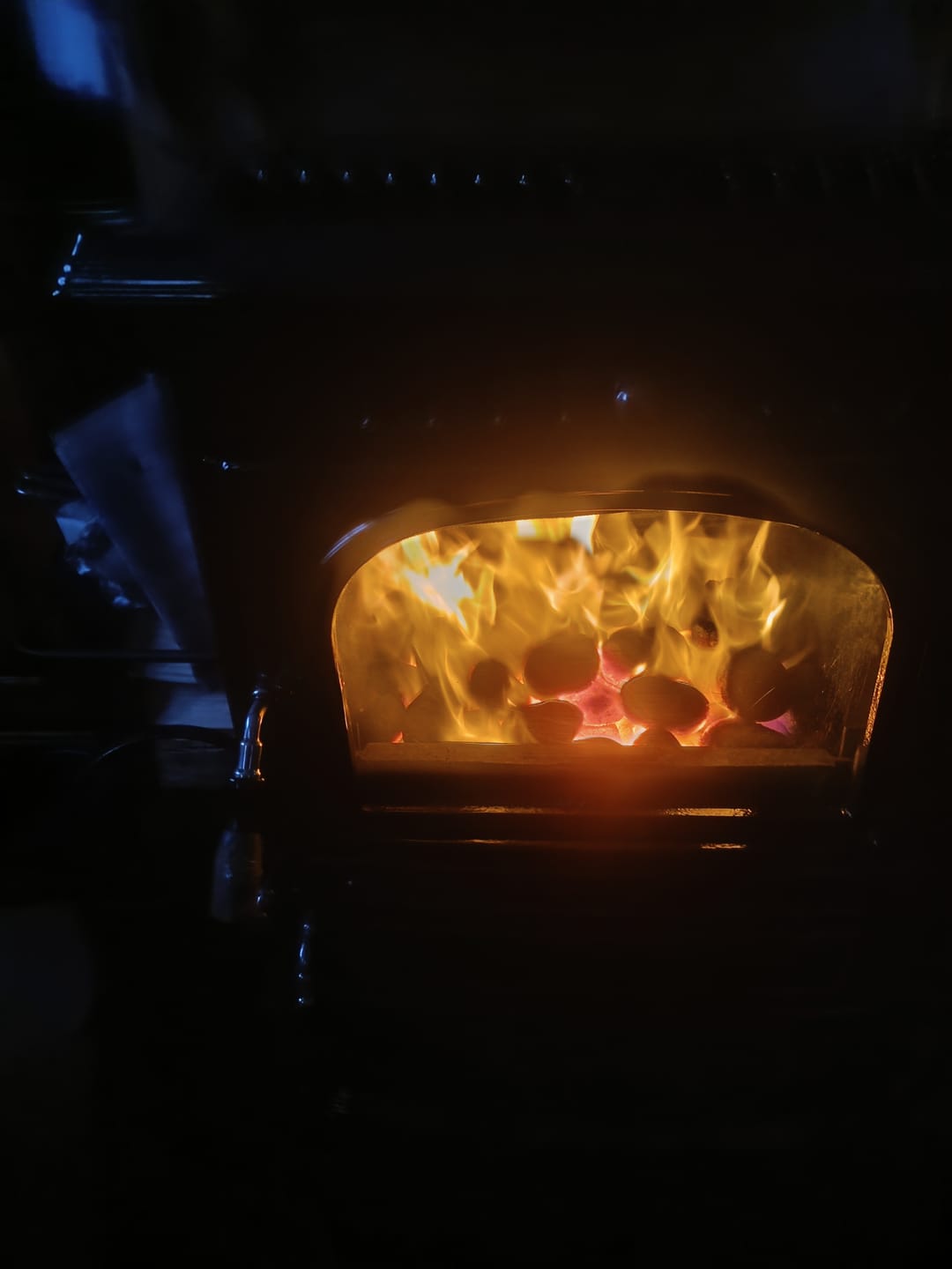 Customer photo review of Glo Therm Smokeless Coal (1 Tonne) 50 x 20kg Bags