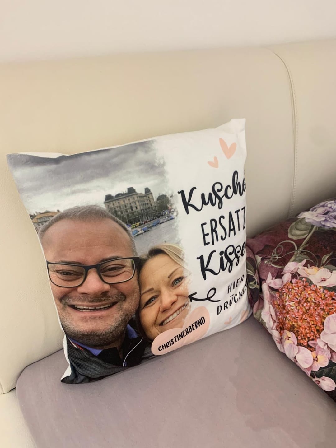Customer photo review of Kuschel-Ersatz - Paar-Kissen