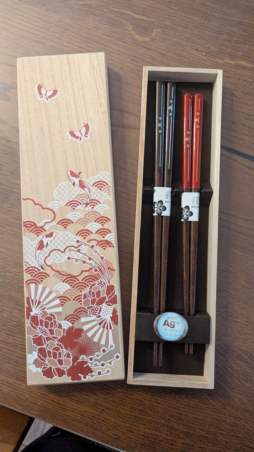 Customer photo review of Coffret Baguettes Japonaises Sanshun