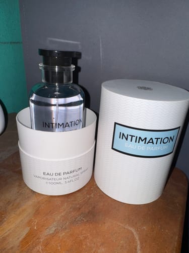 Reseña con foto de un cliente sobre Perfume Emper Intimation 100ml EDP