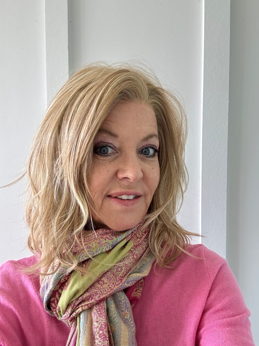 Customer photo review of CURRENT EVENT - Sunkissed Blonde