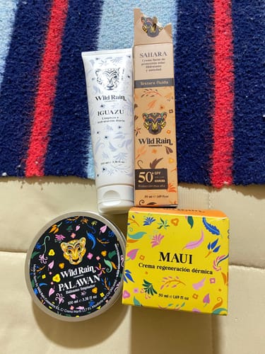 Customer photo review of Crema antiedad día y noche MAUI