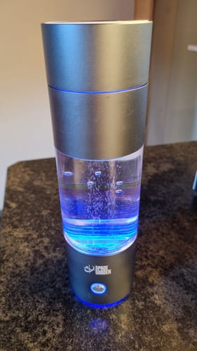 Customer photo review of Wasserstoff-Wasserflasche