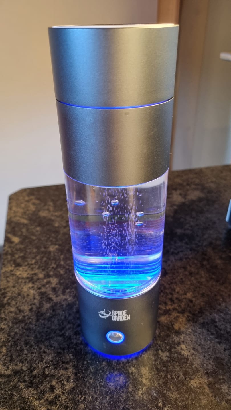 Customer photo review of Wasserstoff-Wasserflasche
