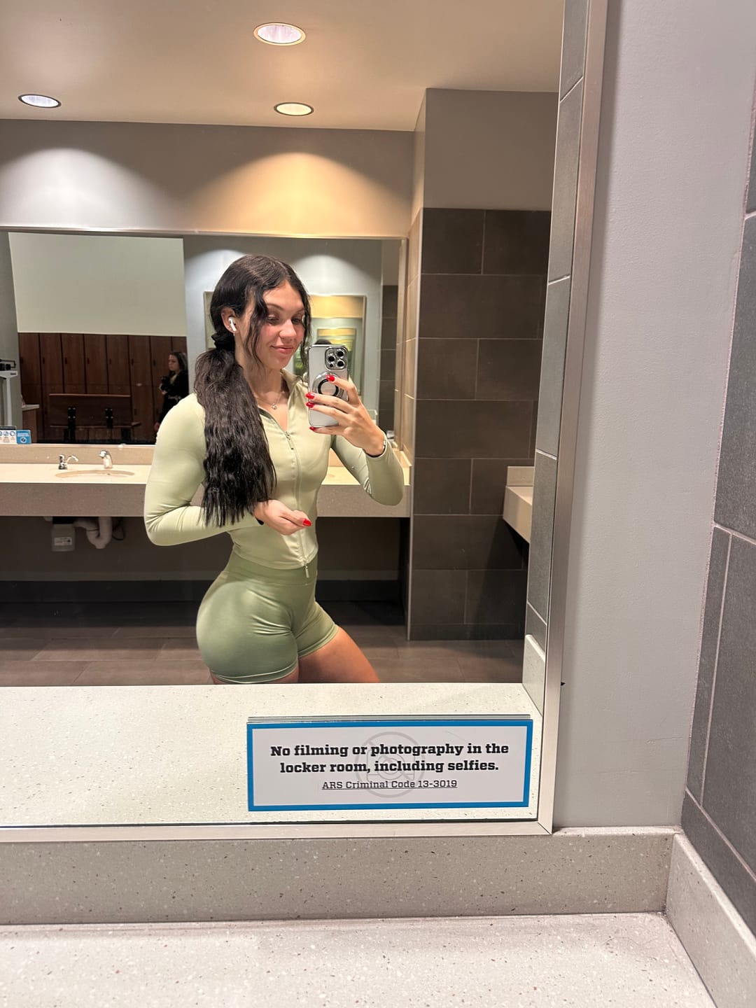 Customer photo review of W530 Legacy Fitted Jacket