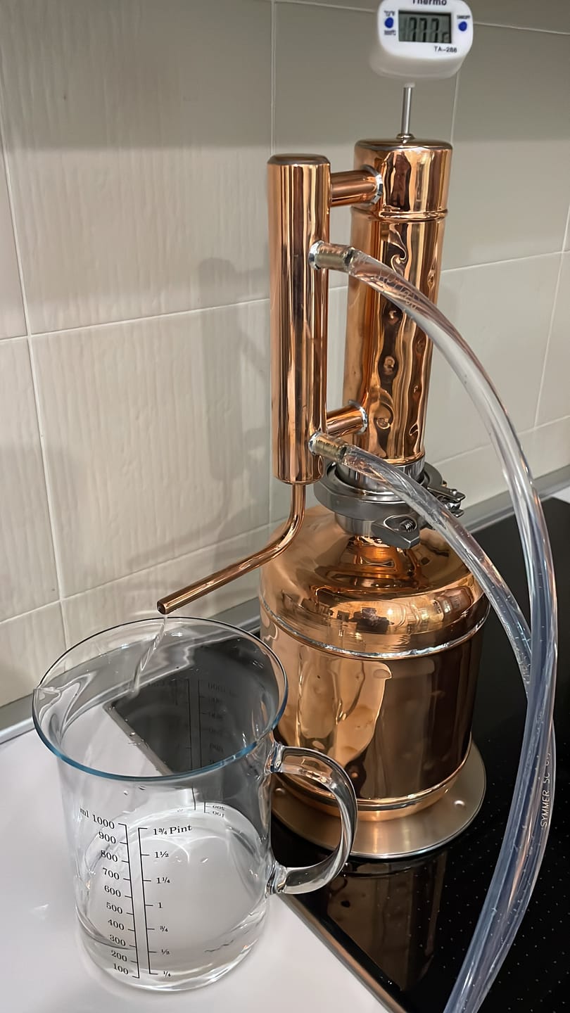 Customer photo review of Copper moonshine still 0.63G (2.4L) Flavor-still