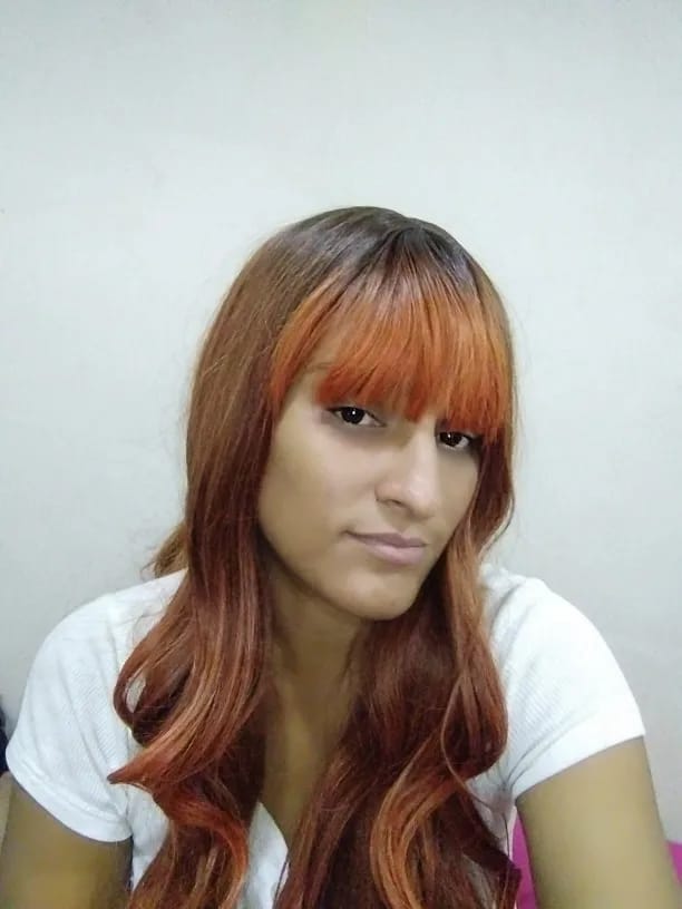 Customer photo review of Synthetic Hair Wig Long Body-Wave With Bangs — Ombre Honey Brown | KIMLUD
