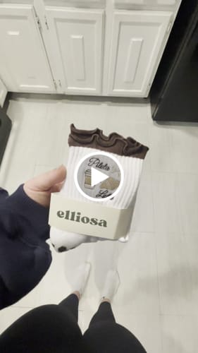 Customer video review of Pilates & Lattes