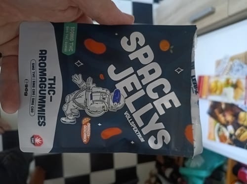 Customer photo review of THC Spacejellies Vollspektrum | 100mg THC | 20 Stk.