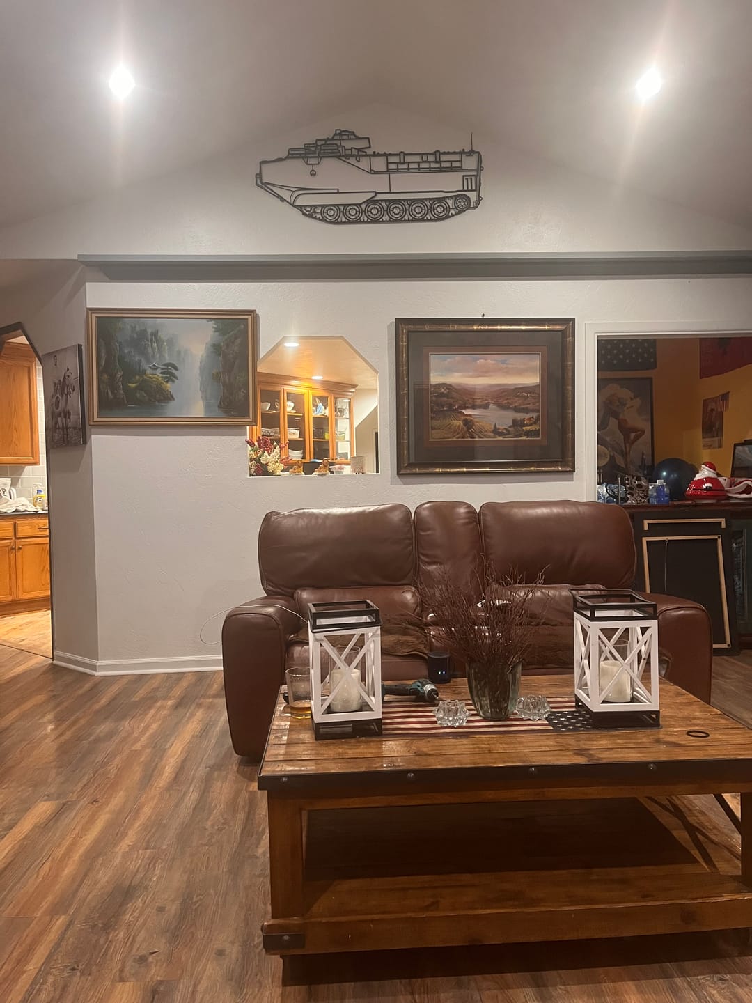 Customer photo review of AAVP7A1 Silhouette Metal Wall Art
