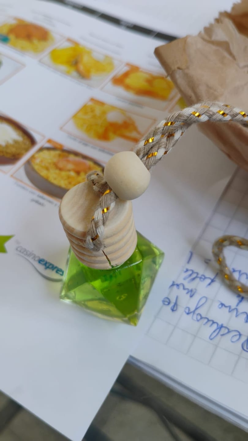 Customer photo review of N 13 - Sándalo ámbar