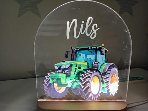 Customer photo review of Traktor Nachtlicht mit eigenem Namen