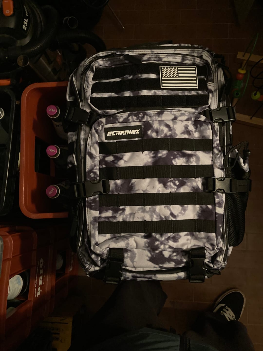 Customer photo review of Mochila Táctica 45L con compartimento para comida Glaciar