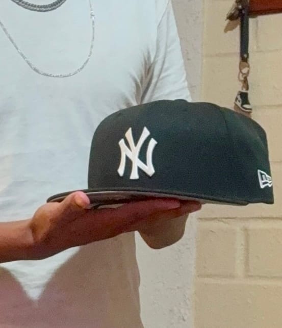 Customer photo review of Jockey New Era Mlb 950 New York Yankees Hombre Negro