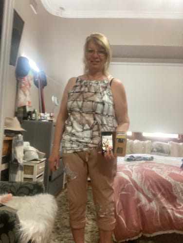 Customer photo review of Billie Cotton Blend Top in Mocha