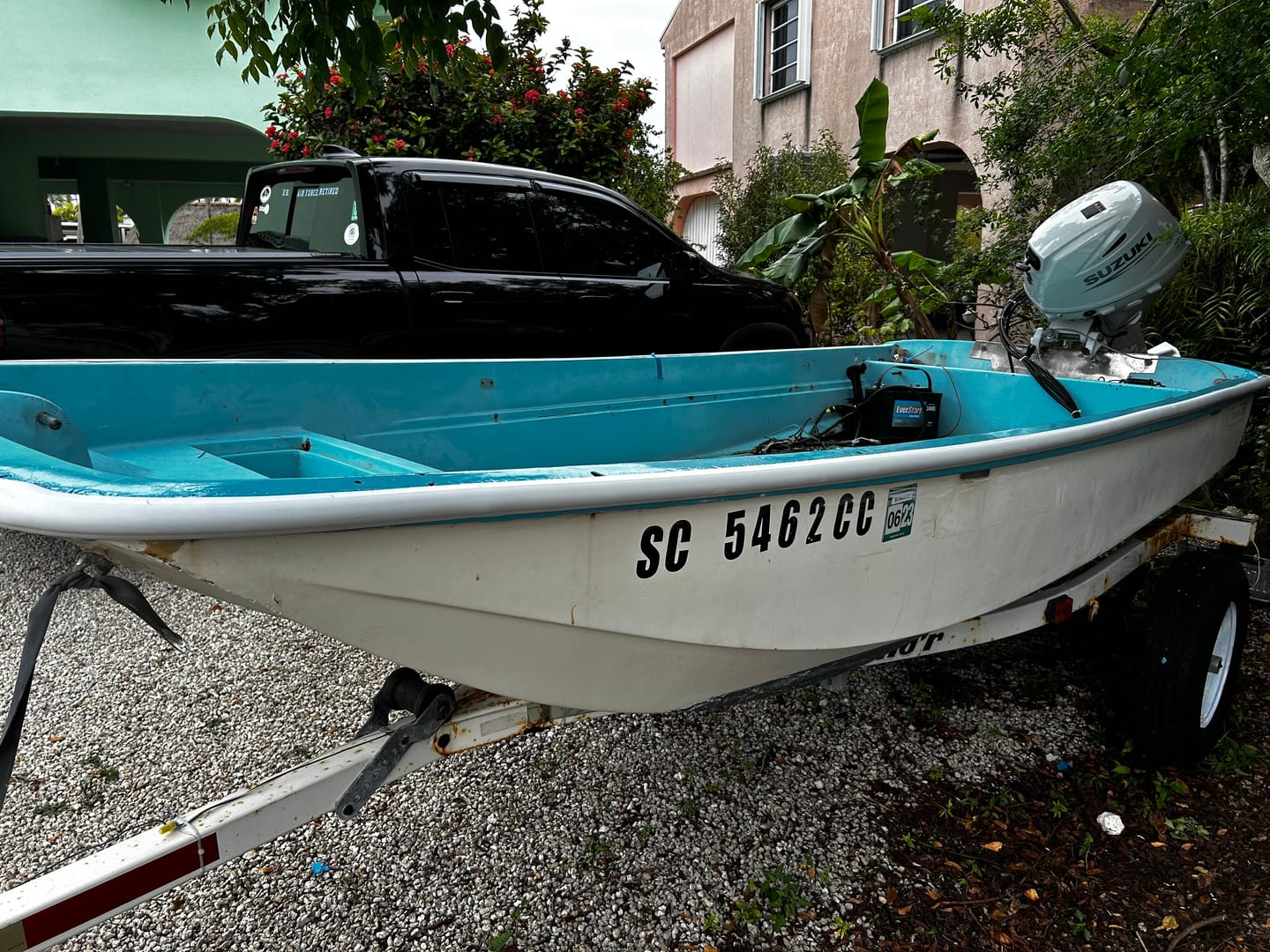 Customer photo review of Boston Whaler 3 Piece OEM Rub Rail, **All Bright White**  - Fits Classic 9' - 17'