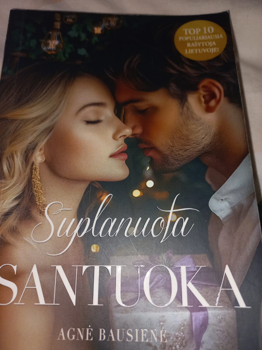 Customer photo review of Suplanuota santuoka: bestselerių autorės Agnės Bausienės romanas, kuris privers jus juoktis, verkti ir įsimylėti iš naujo