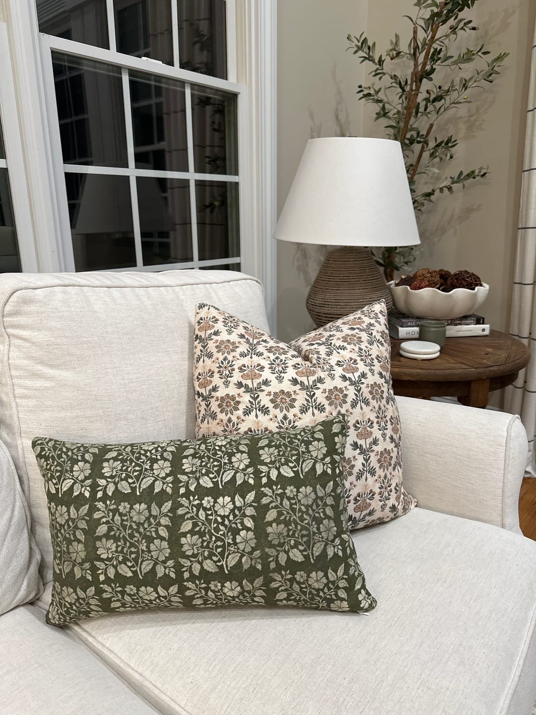 Customer photo review of Evergreen Floral in Linen Double-sided - lumbar - 12x20" | 12x40"