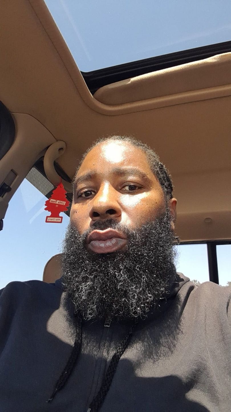 Customer photo review of Beard Conditioner - Majestic Scent