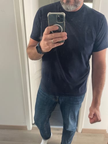 Customer photo review of Das Tech-T-Shirt – Marineblau