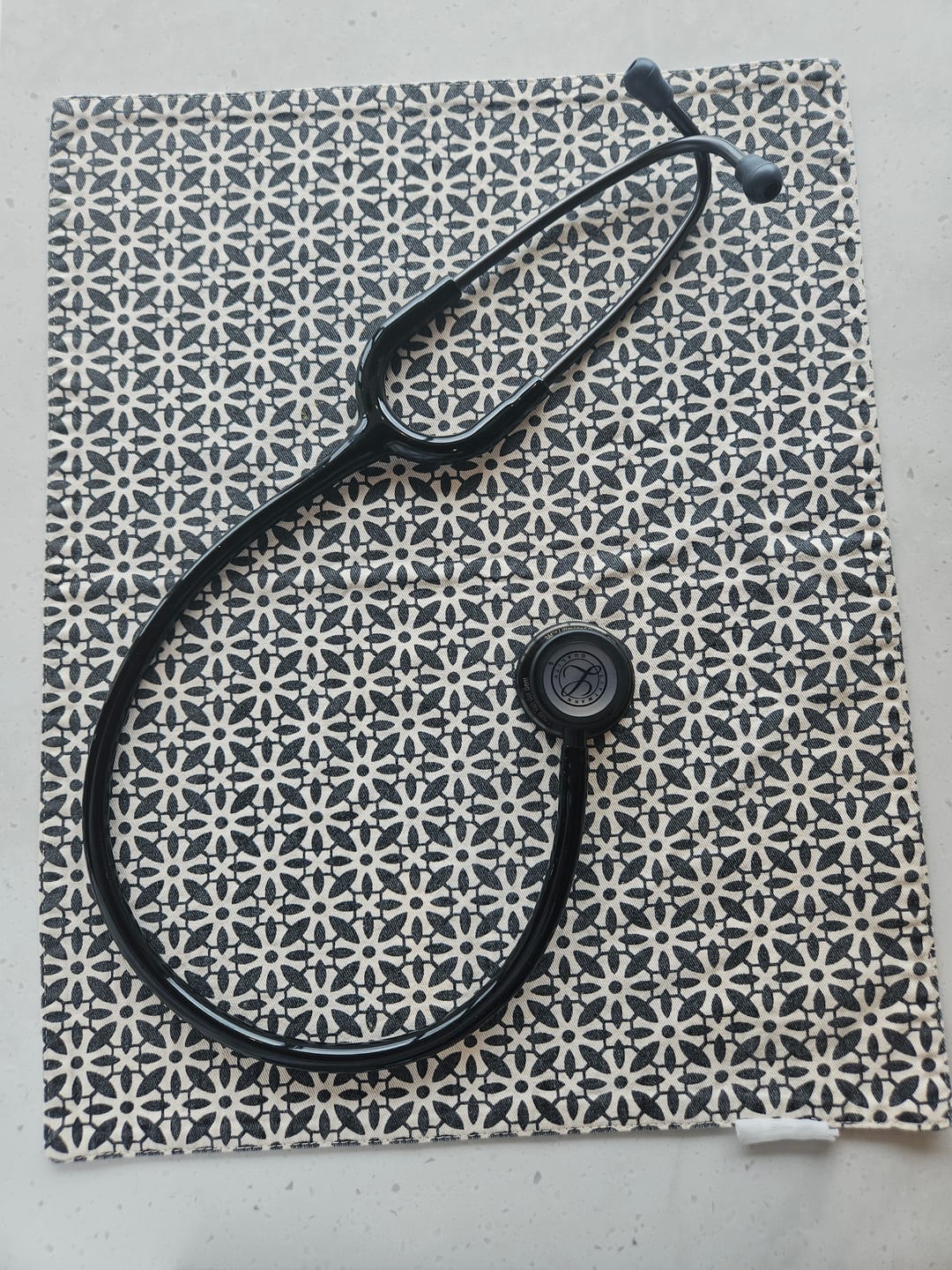 Customer photo review of Littmann Classic III Stethoscope: Black and Smoke 5811