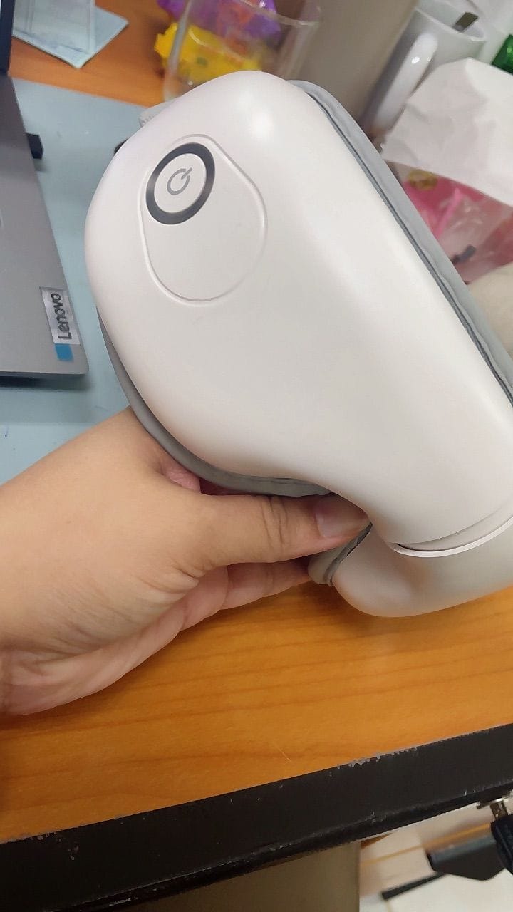 Customer photo review of เครื่องนวดตา รุ่น Lite | Eye Massager Lite