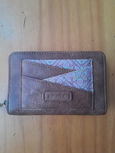 Customer photo review of Billetera Cruzado Boho