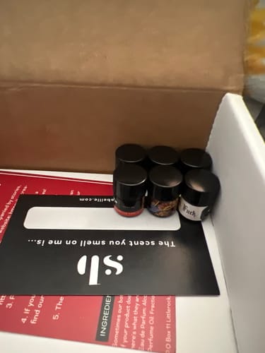 Customer photo review of Set of 5 1ml sample vials