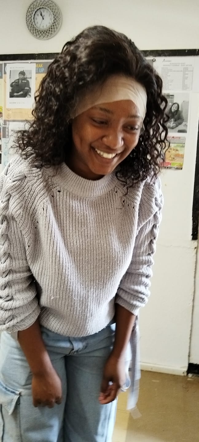 Customer photo review of LUSANDA - Water Wave Brazilian 13x4 Lace Front Wig