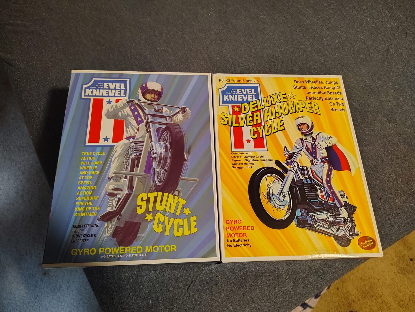 Customer photo review of Evel Knievel Deluxe Silver High Jumper Stunt Cycle