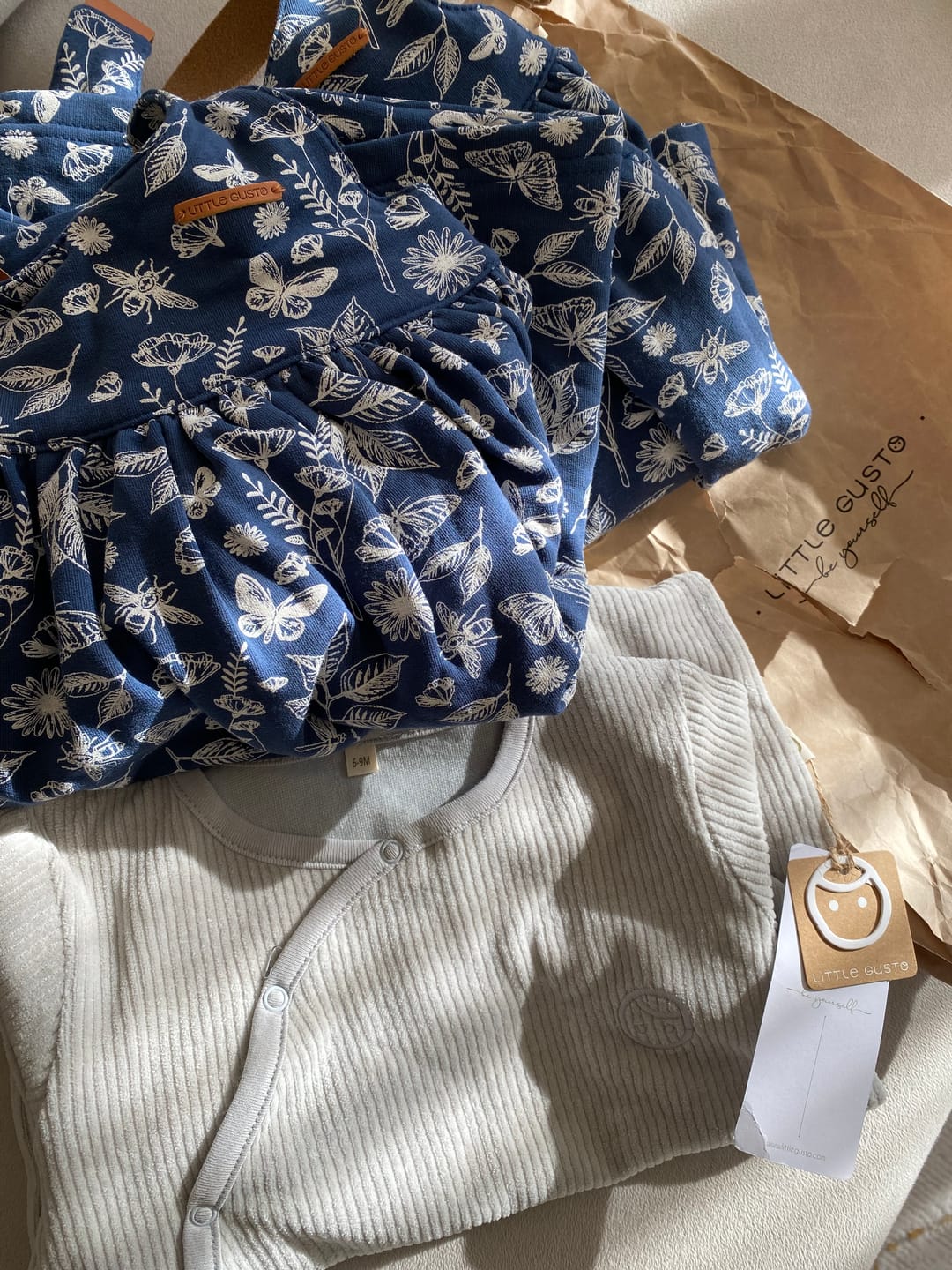 Customer photo review of Kendinden Eldivenli Patikli Fitilli Kadife Bebek Tulumu Gri