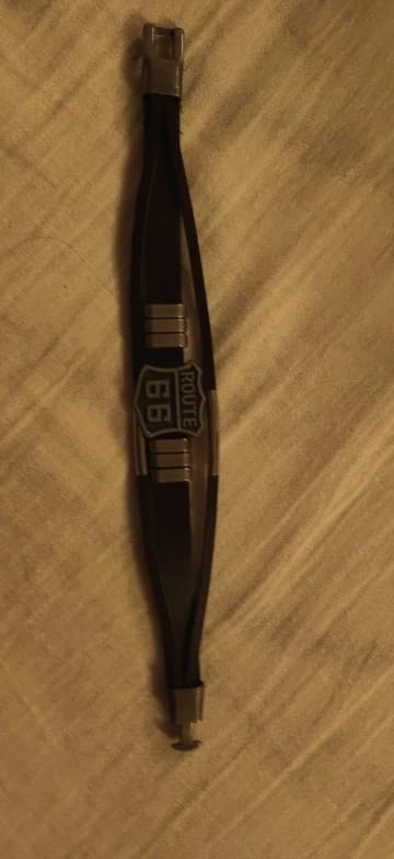 Customer photo review of Bracelet Johnny Hallyday Route 66 - 2 modèles